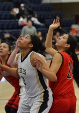 Samantha Earl scored 20 points in West Hills College Lemoore's CVC win over Porterville Saturday night.