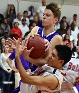 Sterling Stinger battles beneath the basket.