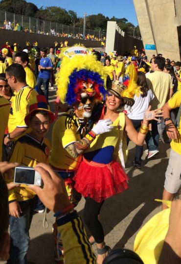 Jesus and Dwight took in the Columbia and Uruguay last week and were treated to colorful fans.