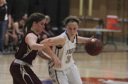 Katelyn Cole scored 13 in Lemoore's playoff loss to Independence on Wednesday.