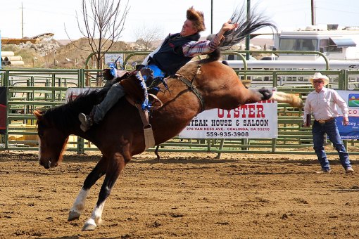 Jacob Lees of West Hills College is headed to West Coast rodeo finals.