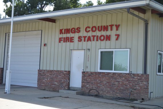 Finding needed resources for Kings County fire services a constant battle The Lemoore Kings County Fire Station currently has two firefighters on duty. There are four stations in Kings County that have just one firefighter on duty.