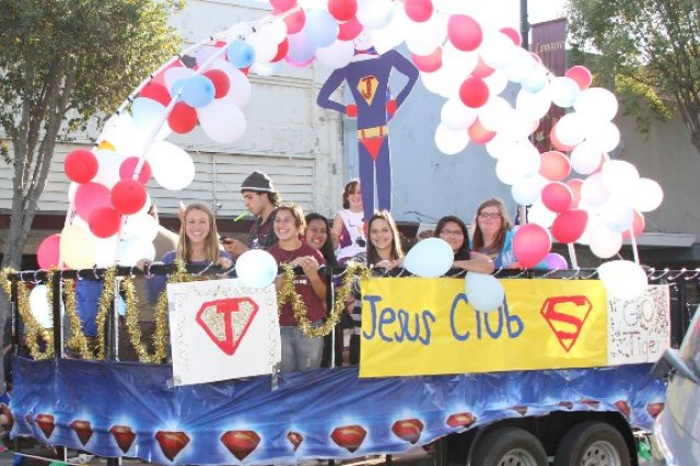 Lemoore High School's Jesus Club won the top prize in the annual Homecoming Parade Friday afternoon.